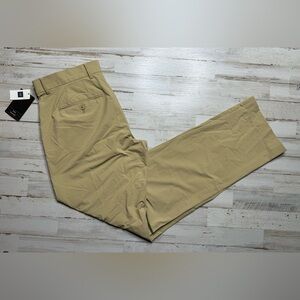 GapFit Drive Pants Men’s 29x34 Khaki Stretch Golf Windproof Performance NWT